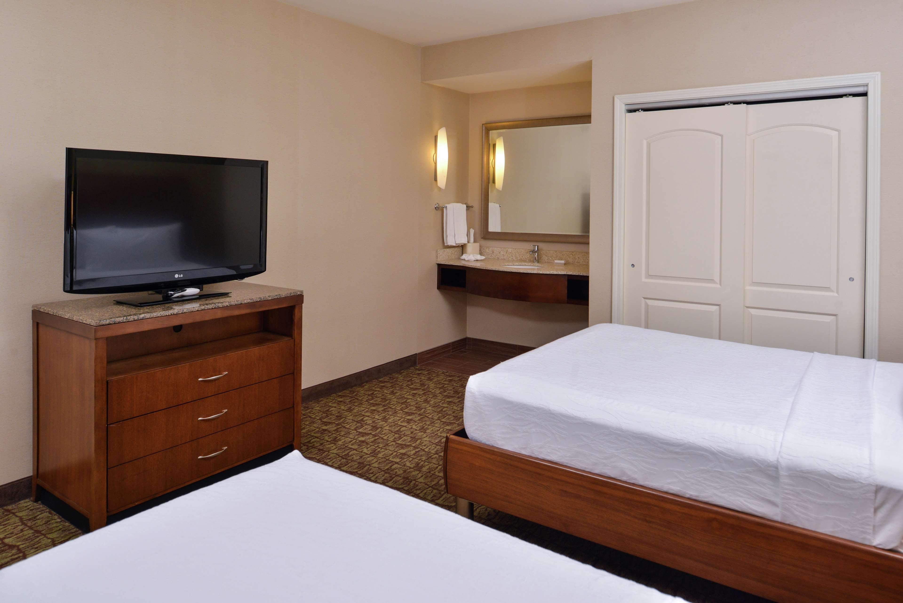 Hilton Garden Inn Boise Spectrum Exteriör bild
