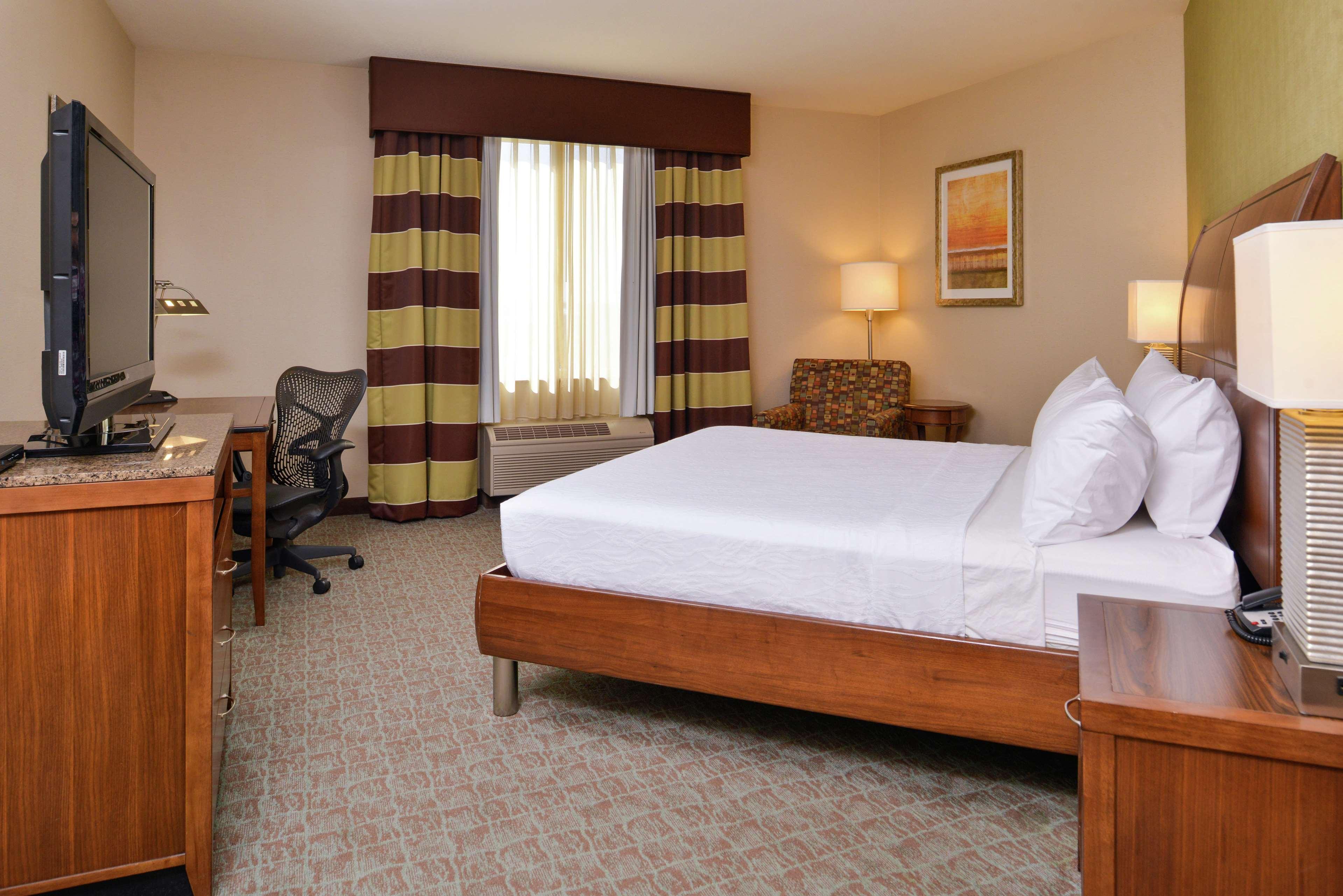 Hilton Garden Inn Boise Spectrum Exteriör bild