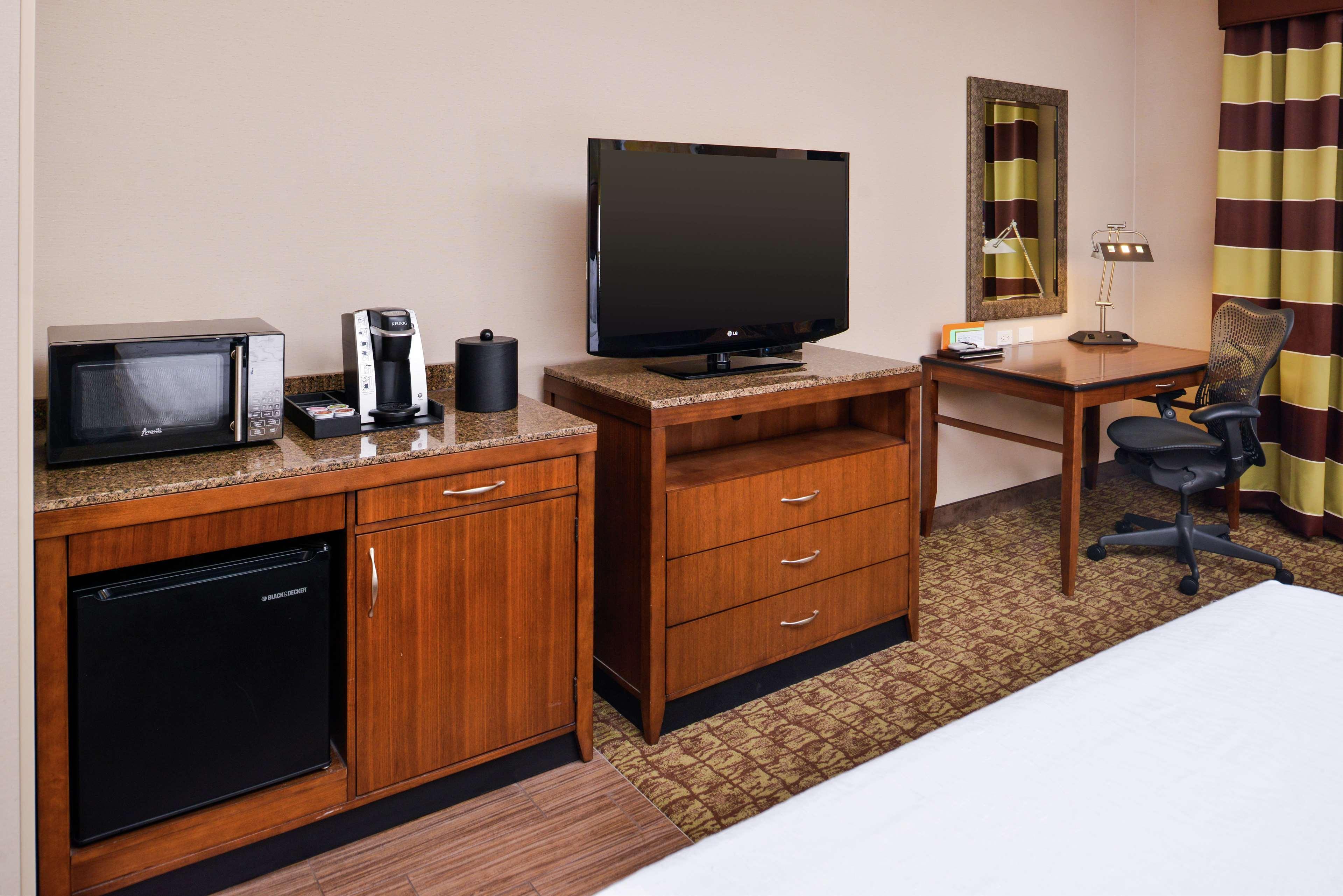 Hilton Garden Inn Boise Spectrum Exteriör bild