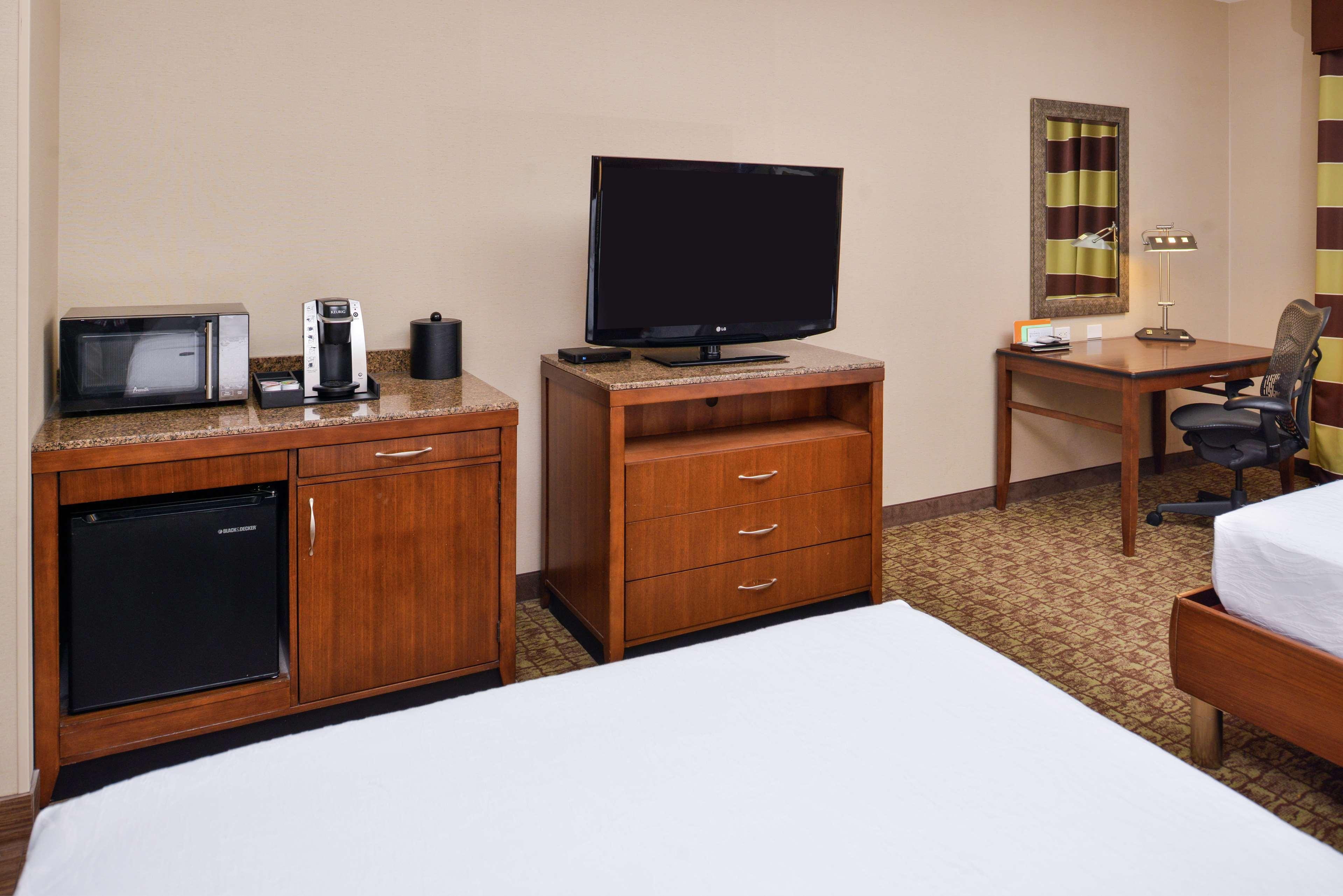 Hilton Garden Inn Boise Spectrum Exteriör bild